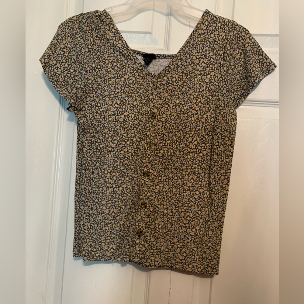 Floral top